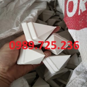 Chông hàng rào nhựa vuông 30x30mm, nắp chụp hàng rào