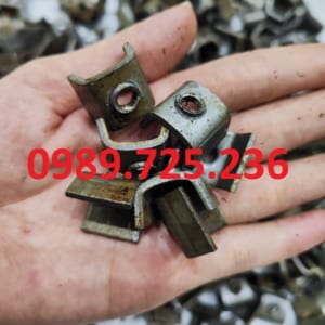 bas chữ u, pát chữ u vuông 20mm, pát chữ u vuông 25mm